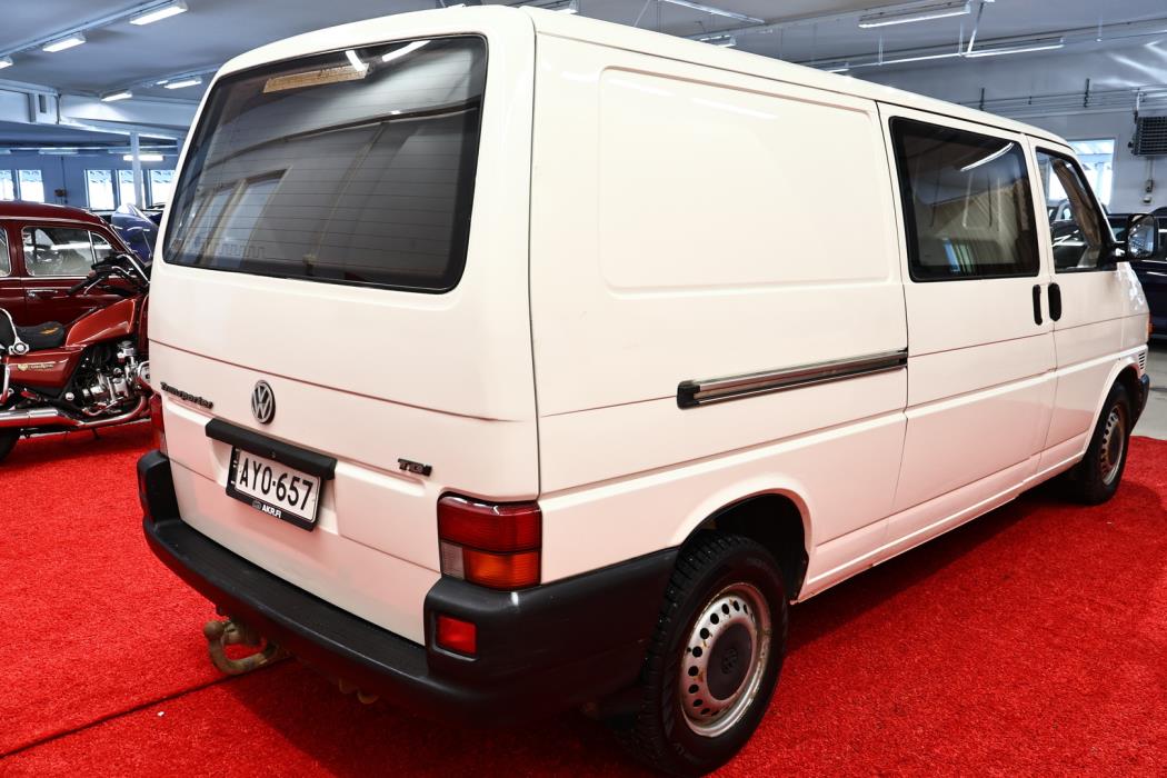 VOLKSWAGEN Transporter 2001