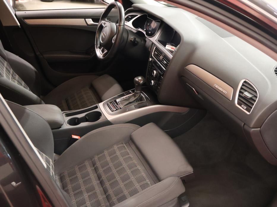AUDI A4 2013