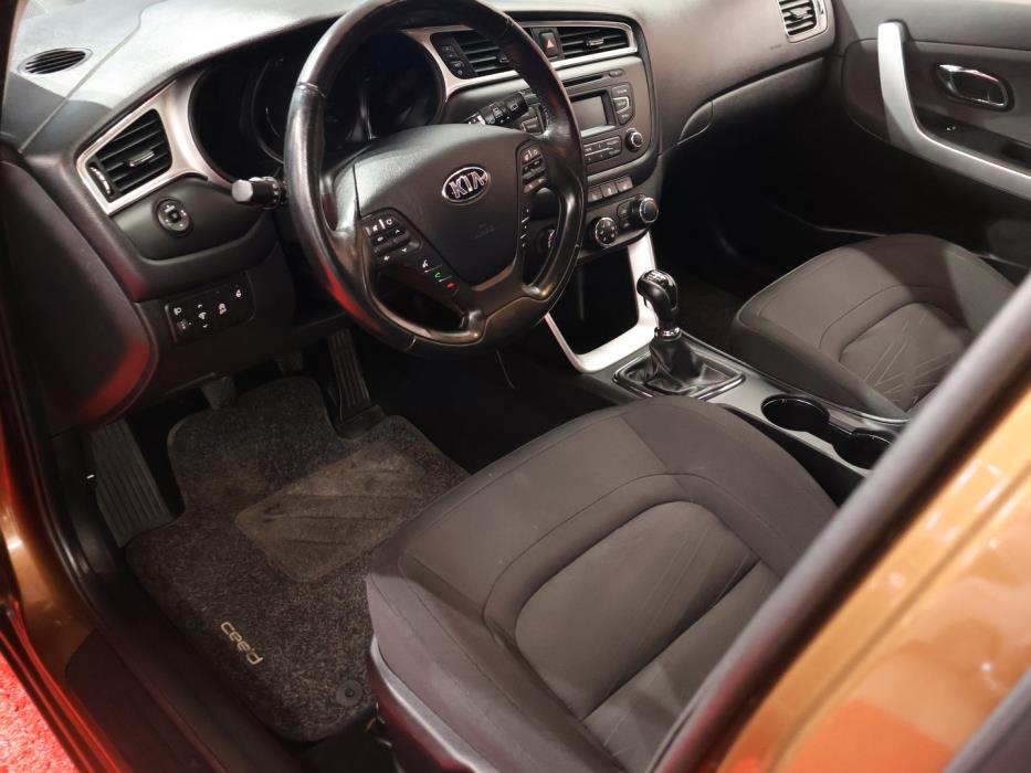 KIA cee'd 2016