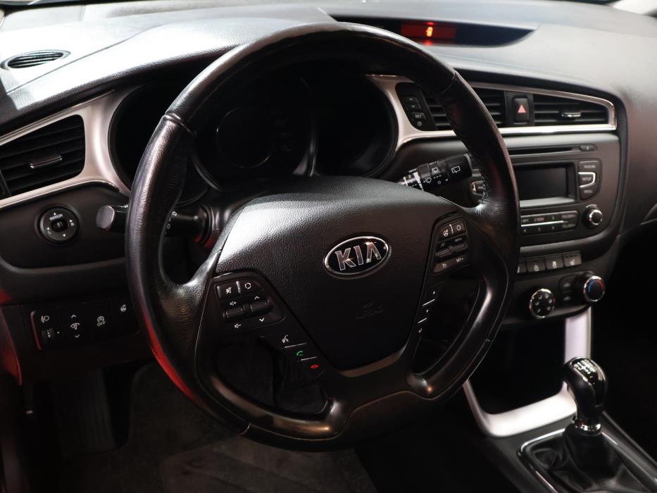 KIA cee'd 2016