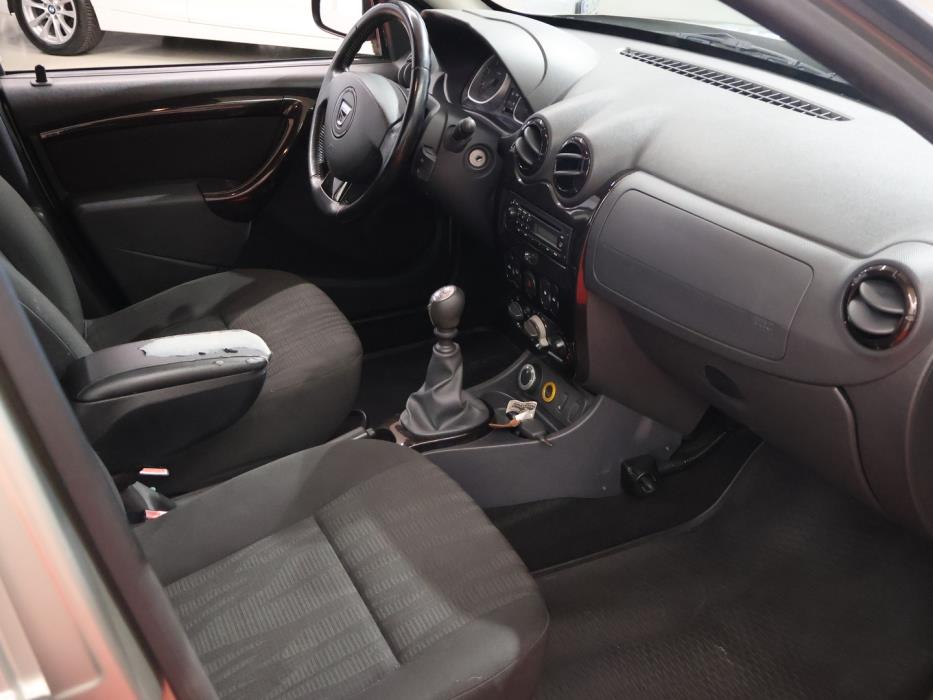 DACIA Duster 2011