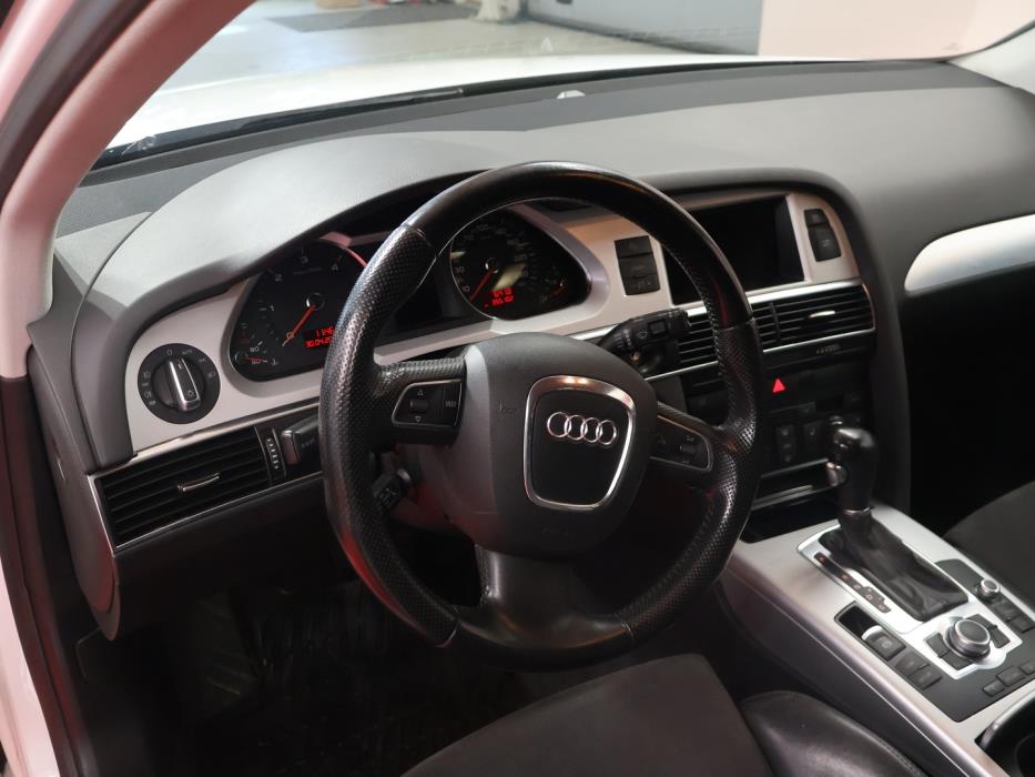 AUDI A6 2011