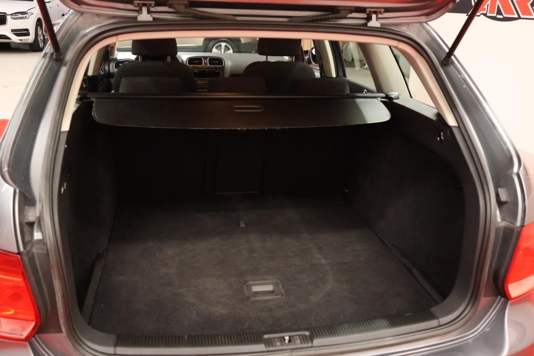 VOLKSWAGEN Golf 2011