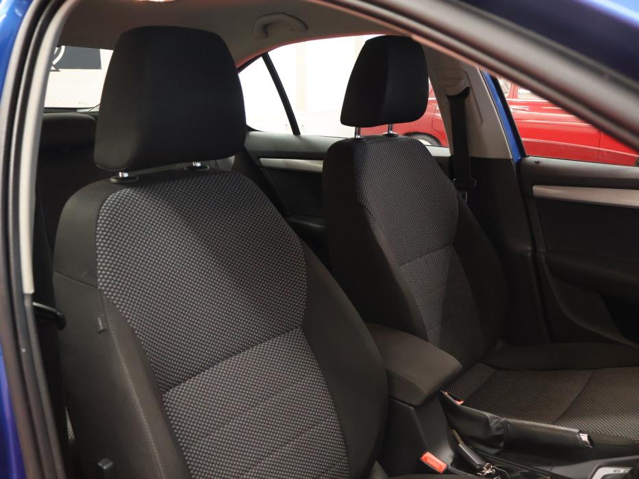 SKODA Octavia 2014