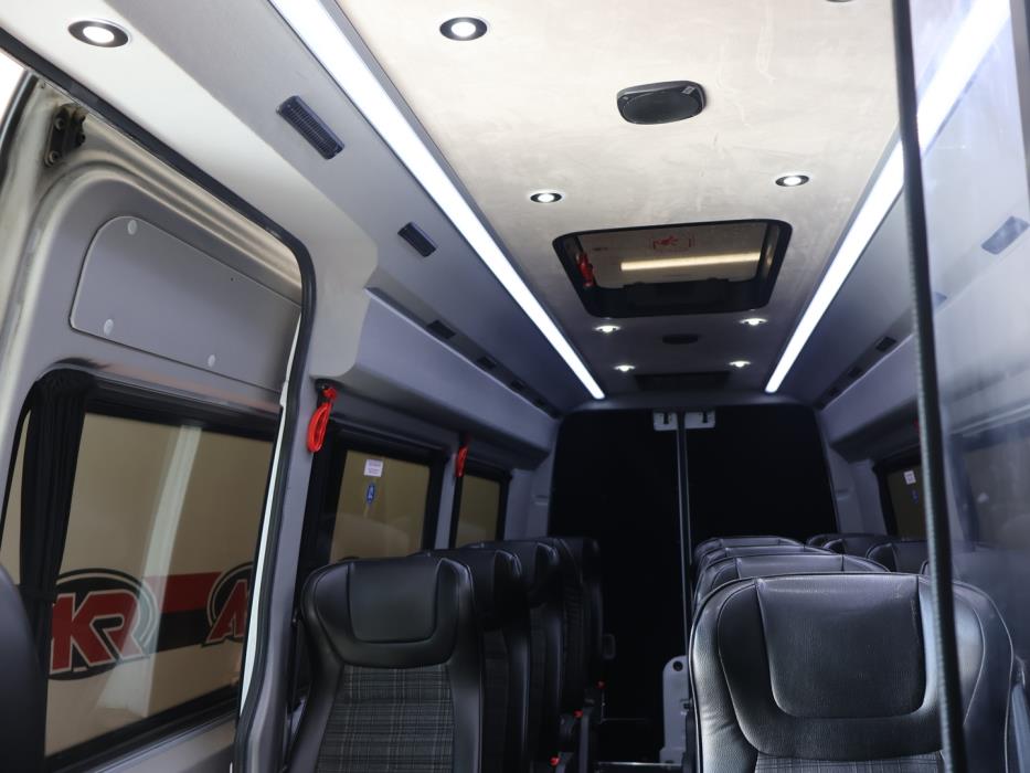 MERCEDES-BENZ Sprinter 2019