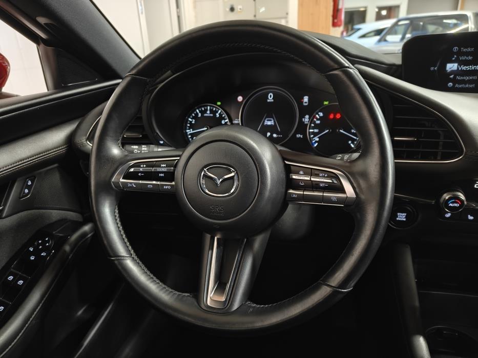 MAZDA 3 2020