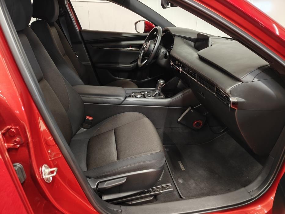 MAZDA 3 2020