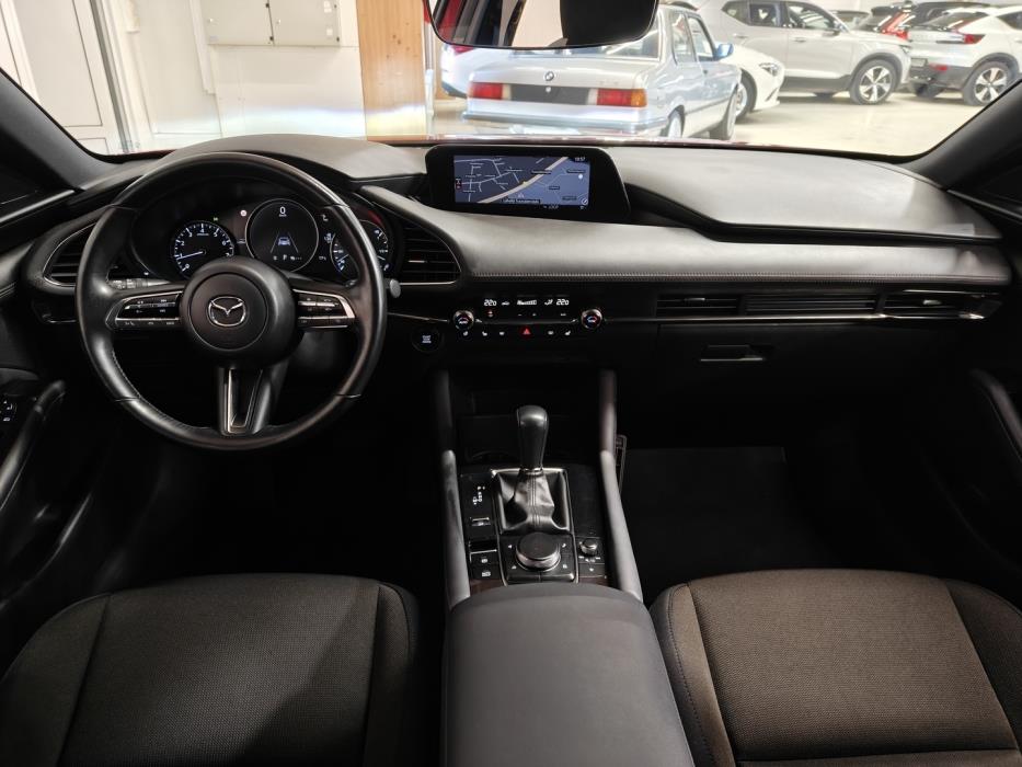MAZDA 3 2020