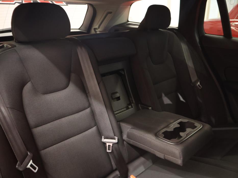 VOLVO V60 2019