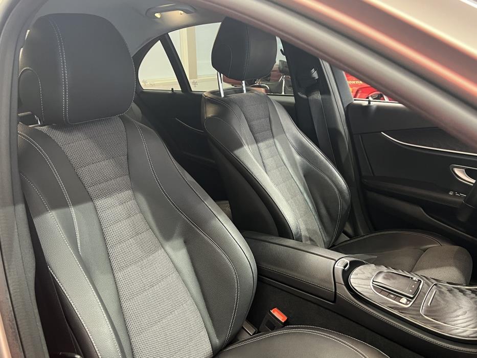 MERCEDES-BENZ E 2021