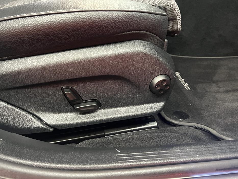 MERCEDES-BENZ E 2021