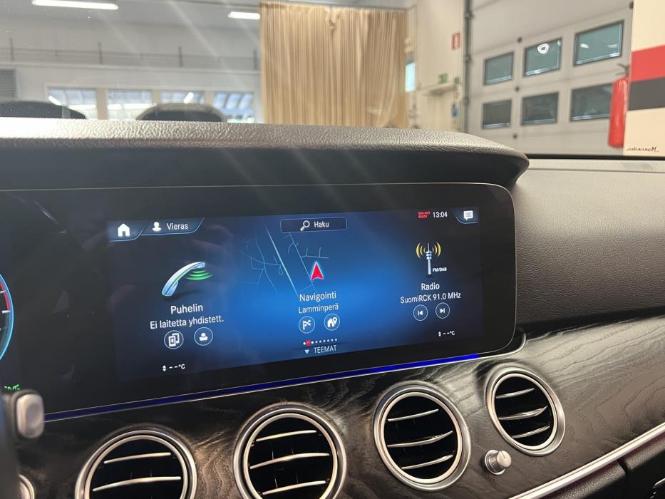 MERCEDES-BENZ E 2021