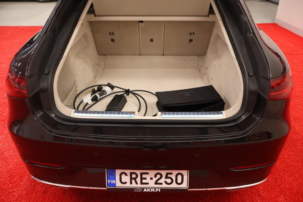 MERCEDES-BENZ EQS 2022