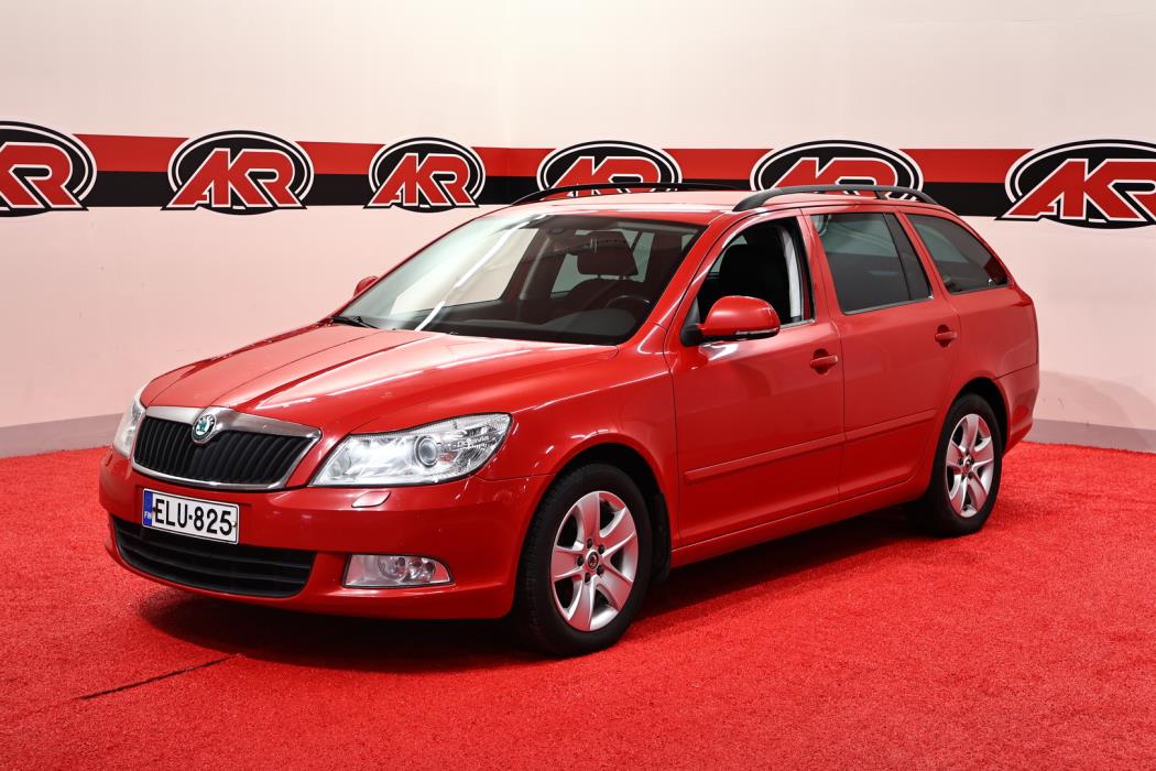 SKODA Octavia 2011