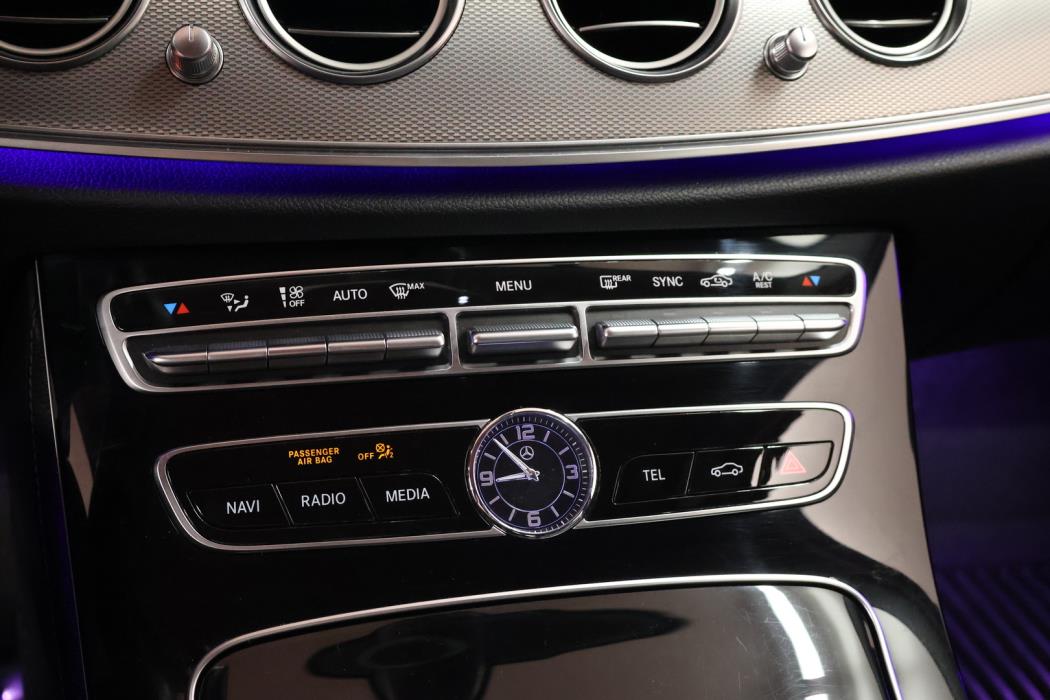 MERCEDES-BENZ E 2017