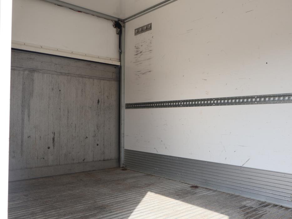 VOLKSWAGEN Crafter 2012