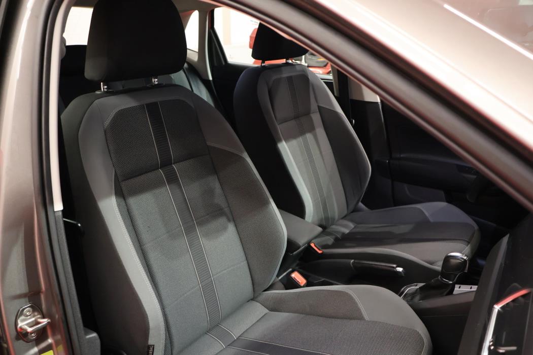 VOLKSWAGEN Polo 2019