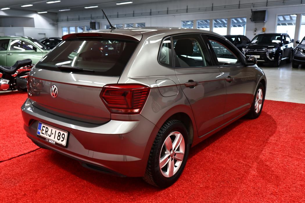 VOLKSWAGEN Polo 2019