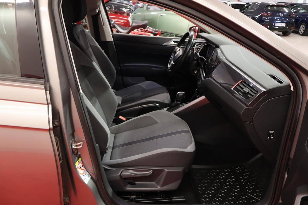 VOLKSWAGEN Polo 2019
