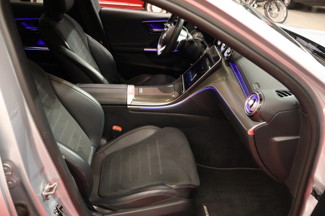 MERCEDES-BENZ C 2022