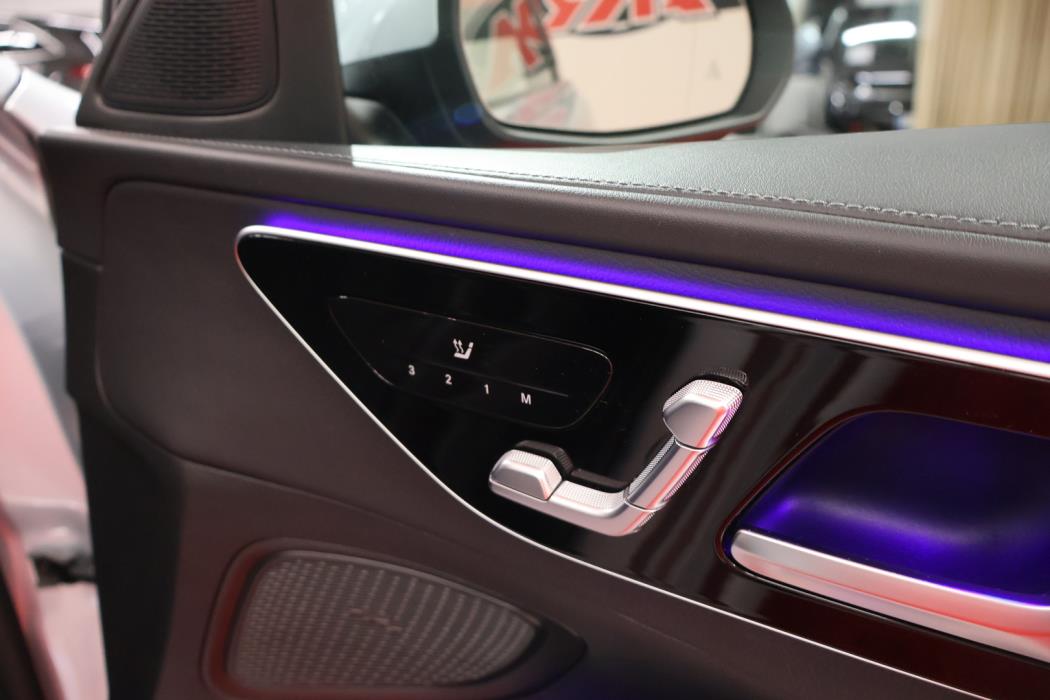 MERCEDES-BENZ C 2022