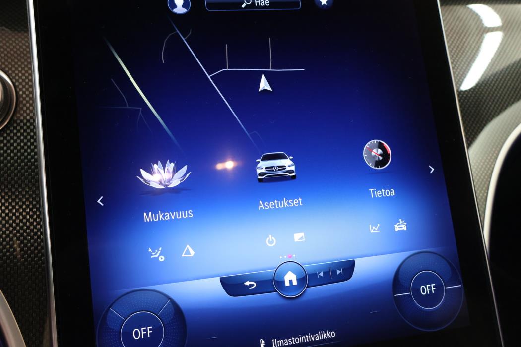 MERCEDES-BENZ C 2022