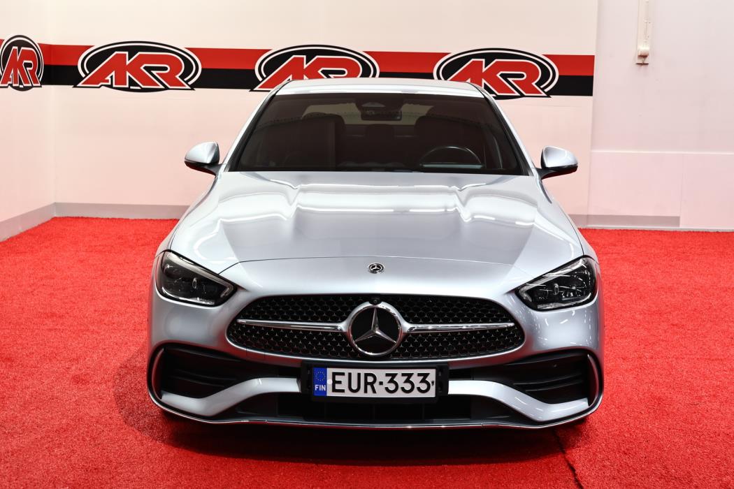 MERCEDES-BENZ C 2022