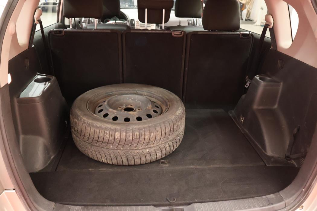 TOYOTA Corolla Verso 2004