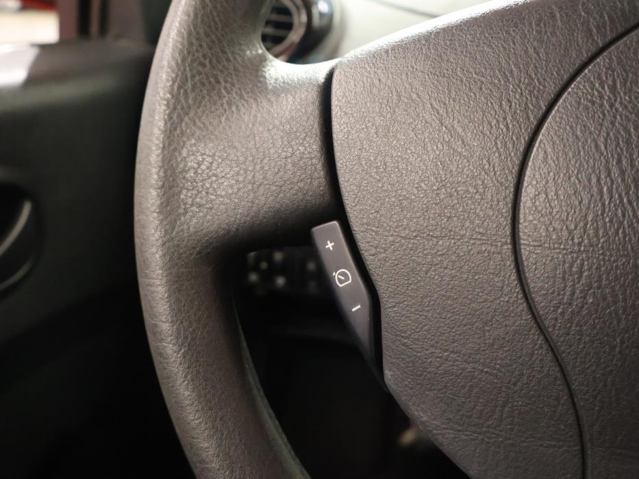 RENAULT Twingo 2012