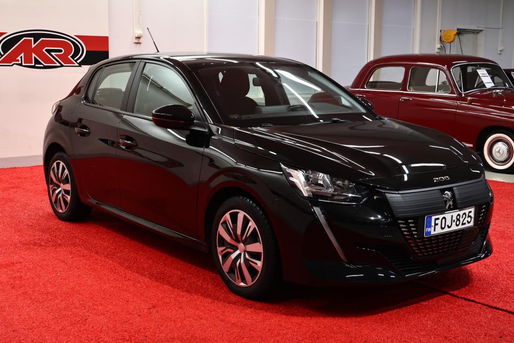 PEUGEOT 208 2020