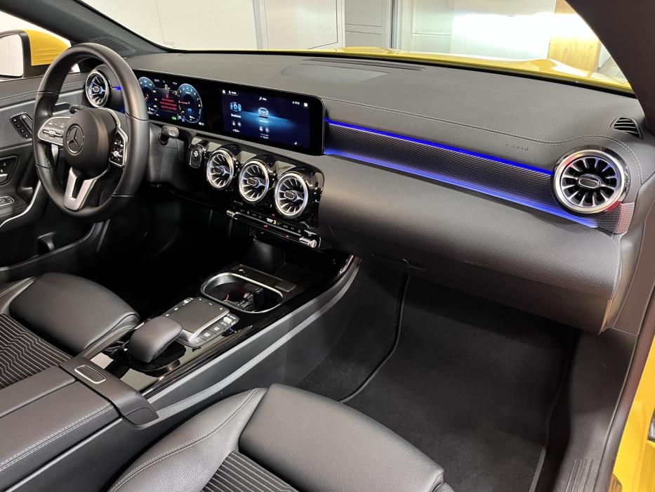 MERCEDES-BENZ CLA 2022