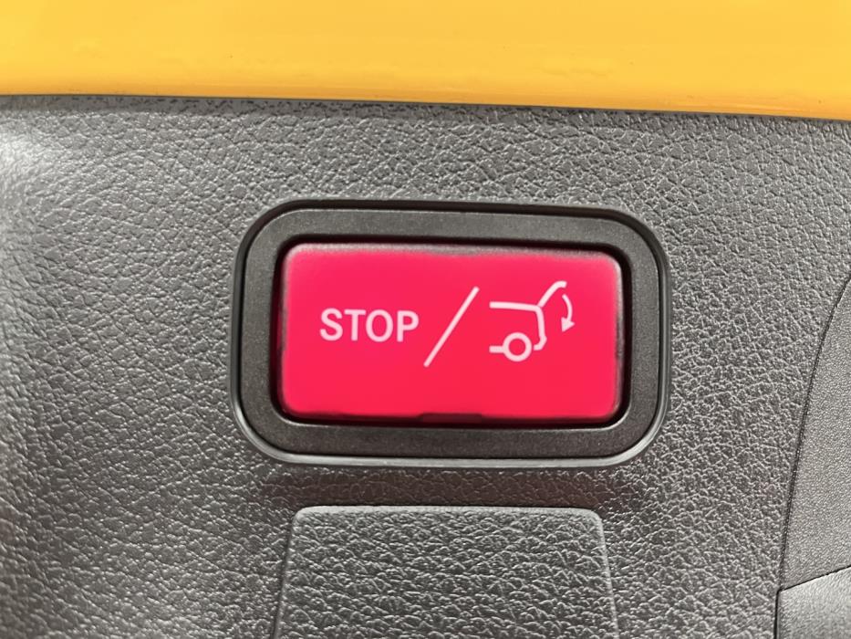 MERCEDES-BENZ CLA 2022