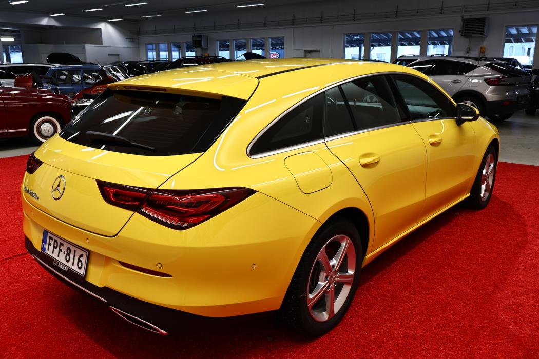 MERCEDES-BENZ CLA 2022