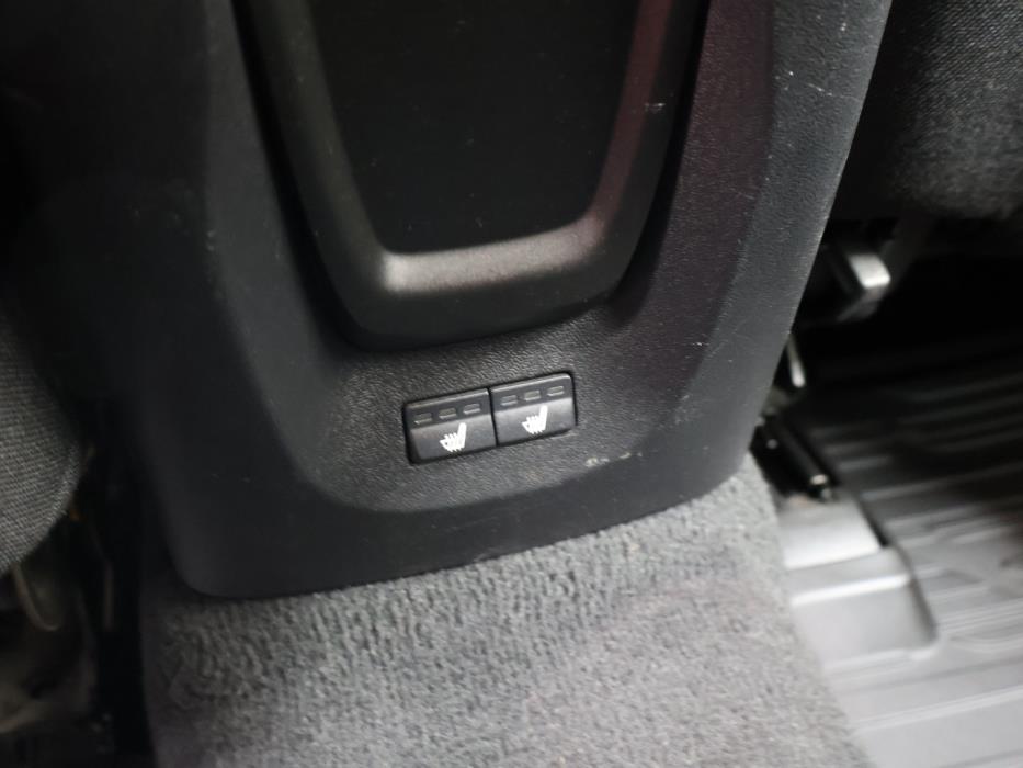 VOLVO V40 2014