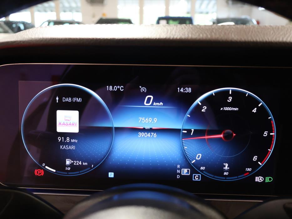 MERCEDES-BENZ E 2021