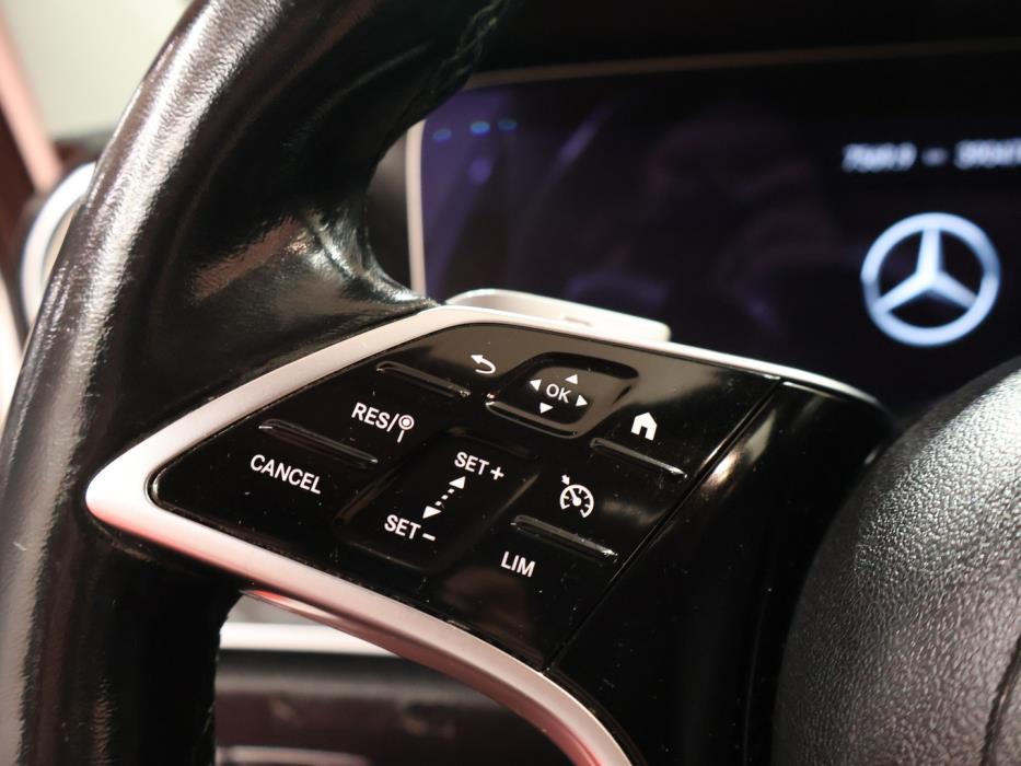 MERCEDES-BENZ E 2021