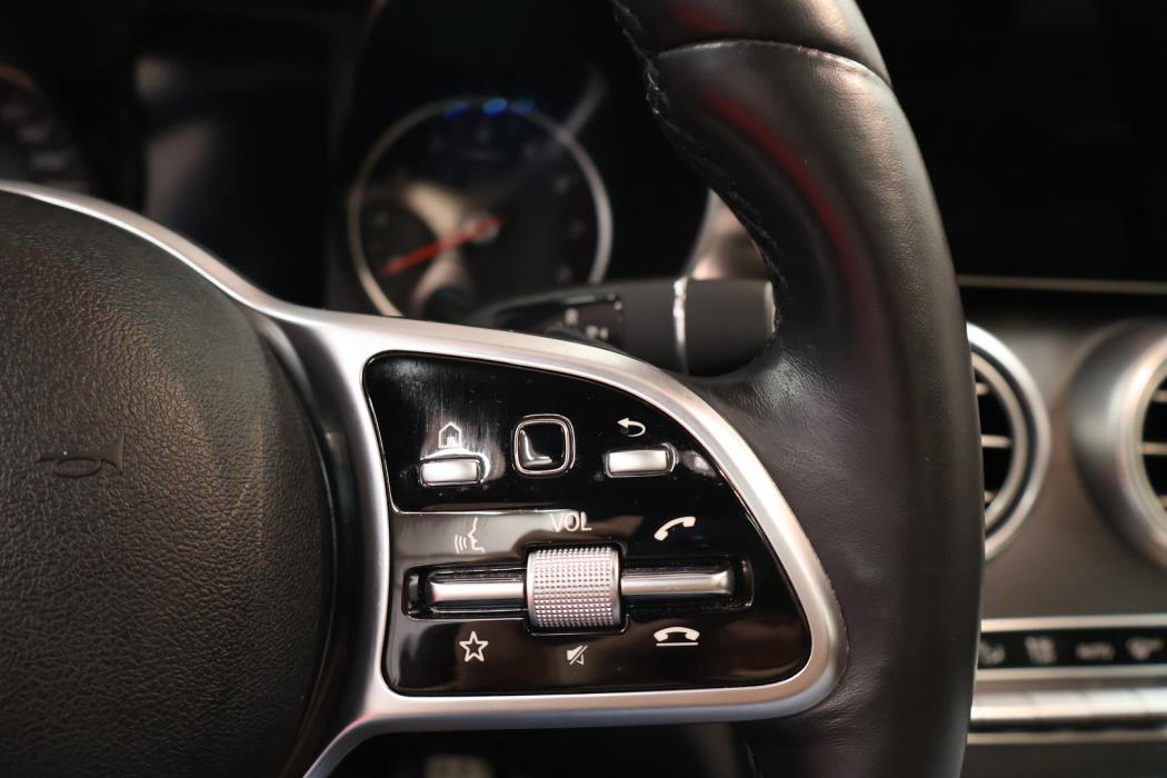 MERCEDES-BENZ C 2020