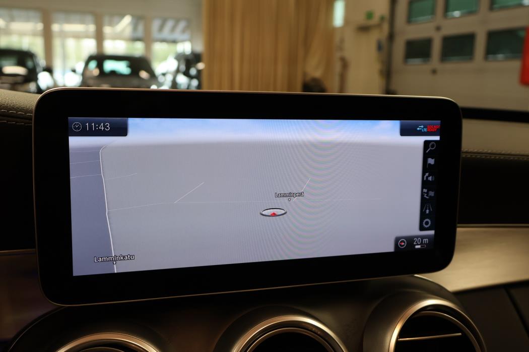 MERCEDES-BENZ C 2020