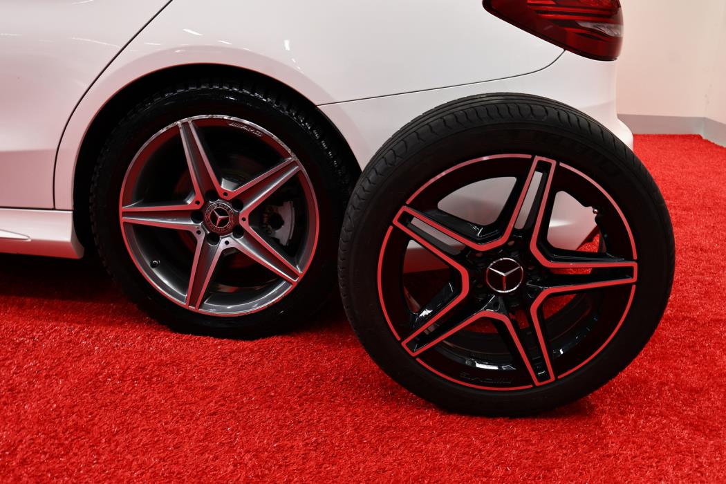 MERCEDES-BENZ C 2020