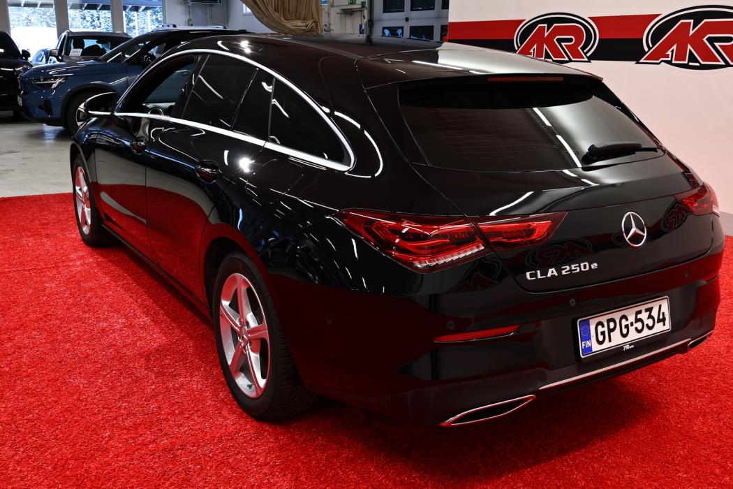 MERCEDES-BENZ CLA 2022