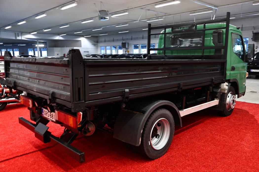 MITSUBISHI FUSO CANTER 2015