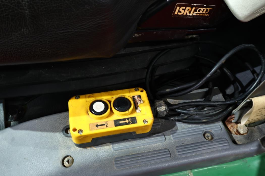 MITSUBISHI FUSO CANTER 2015