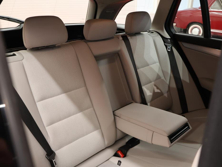 MERCEDES-BENZ C 2010