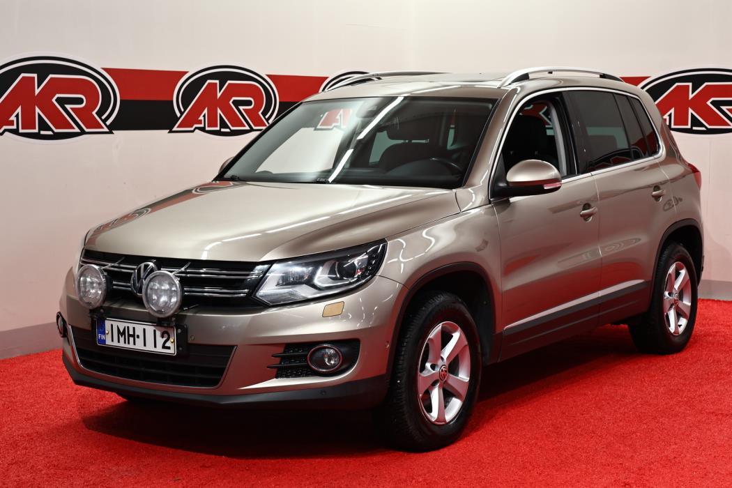 VOLKSWAGEN Tiguan 2015
