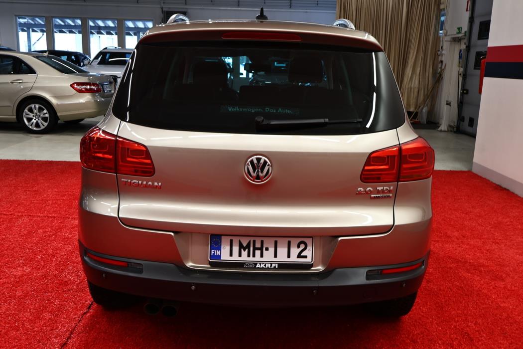 VOLKSWAGEN Tiguan 2015