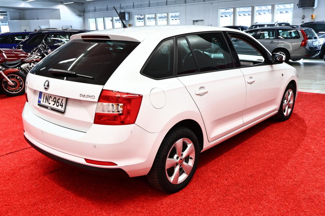 SKODA Rapid 2014