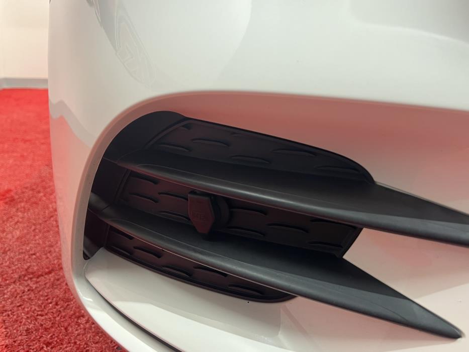 MERCEDES-BENZ A 2018