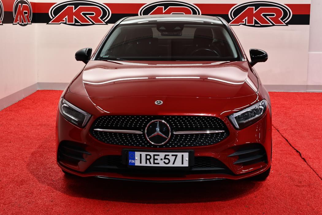 MERCEDES-BENZ A 2020