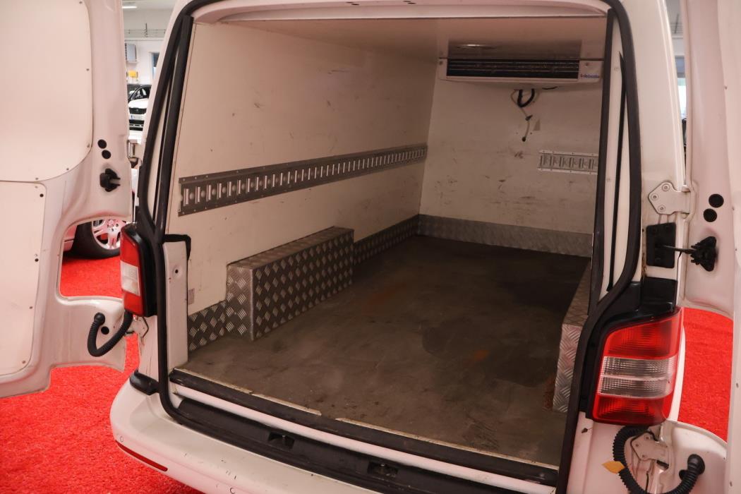 VOLKSWAGEN Transporter 2014