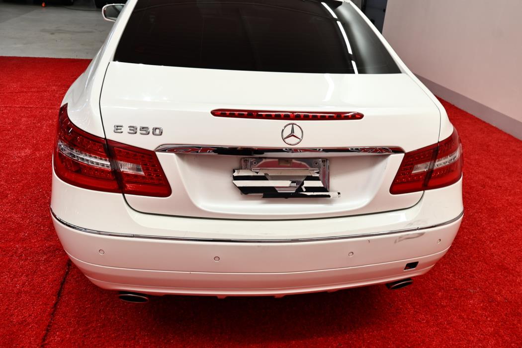 MERCEDES-BENZ E 2010